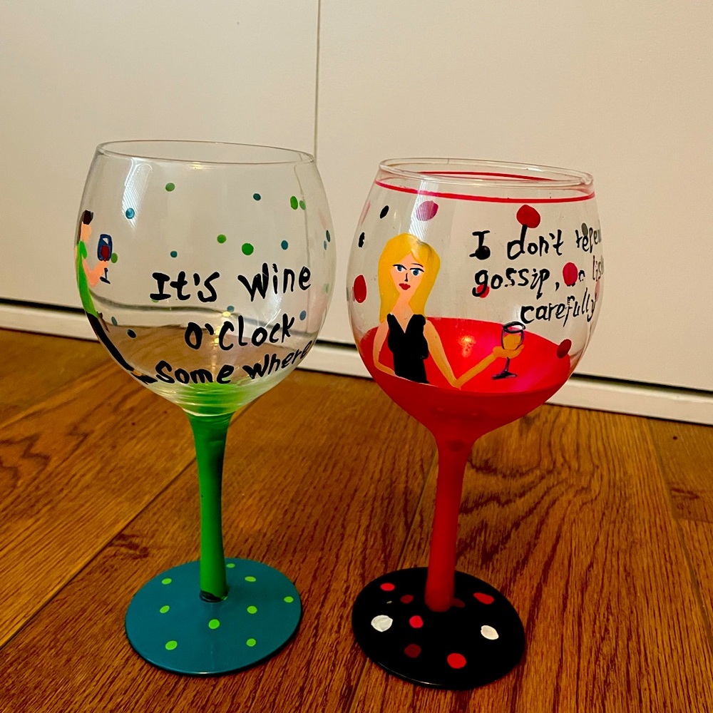 Set of two wineglasses